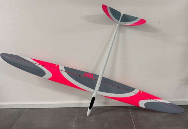 Toy Segler Hard V-Tail